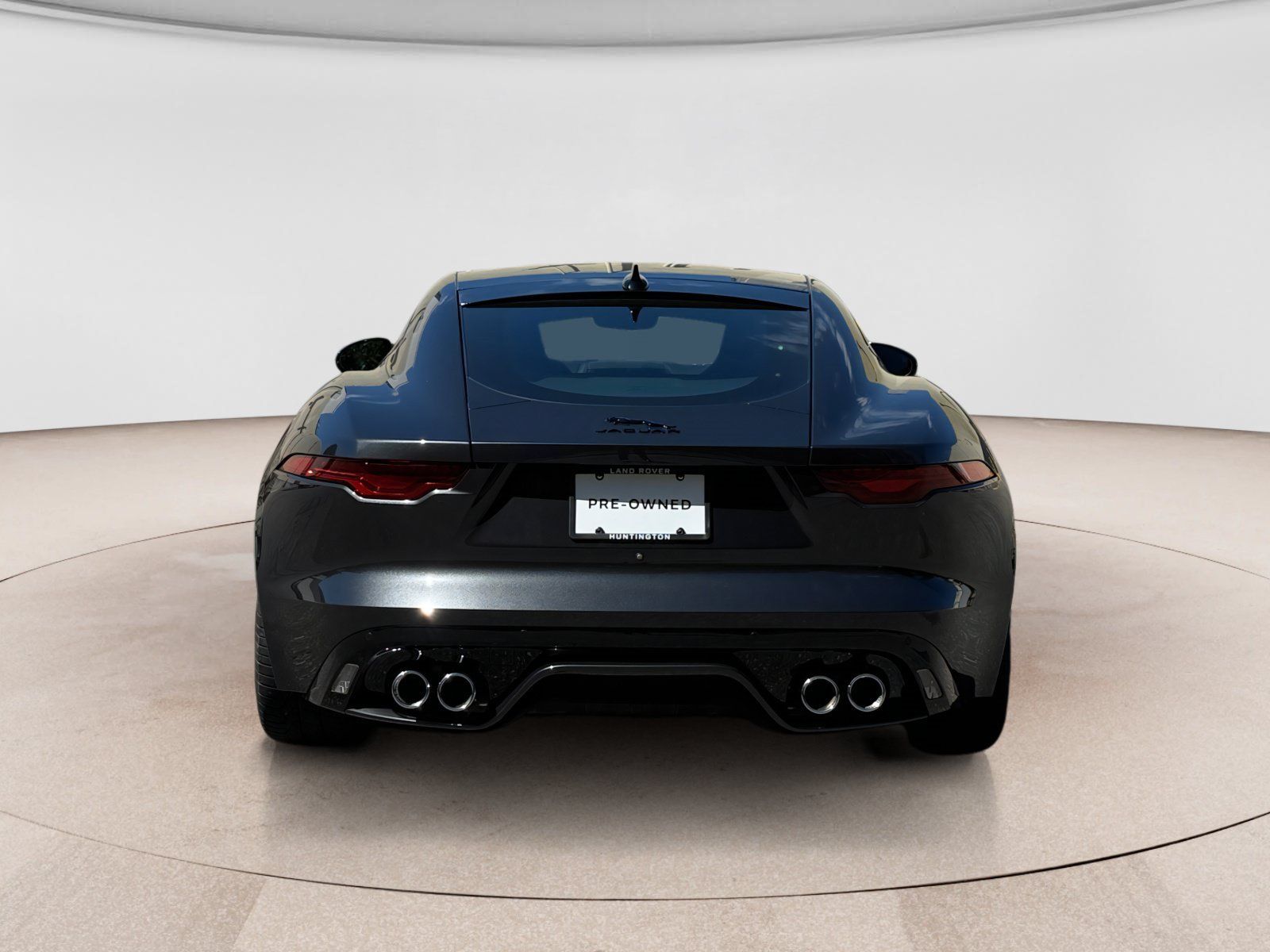 Used 2024 Jaguar F-TYPE R-Dynamic RWD image 4