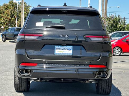 Used 2025 Jeep Grand Cherokee L Summit image 5