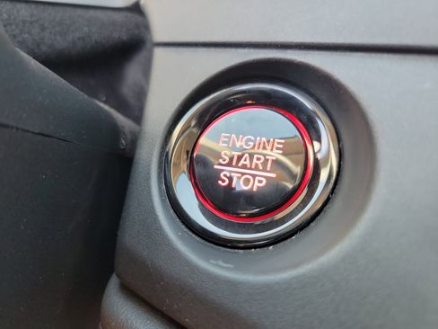 Used 2025 Honda Accord SE image 28