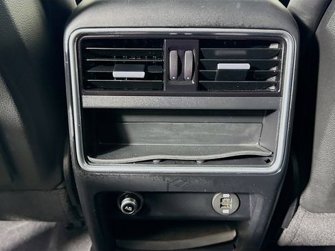 Certified 2019 Porsche Cayenne image 24