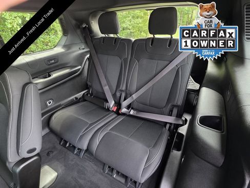 Used 2025 Jeep Grand Cherokee L Laredo w/ Luxury Tech Group I AWD/4WD image 14