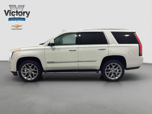 Used 2020 Cadillac Escalade Luxury AWD/4WD image 4