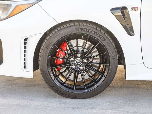 Certified 2025 Toyota Corolla Premium image 11