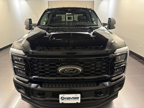 New 2026 Ford F250 Lariat w/ Black Appearance Package AWD/4WD image 2