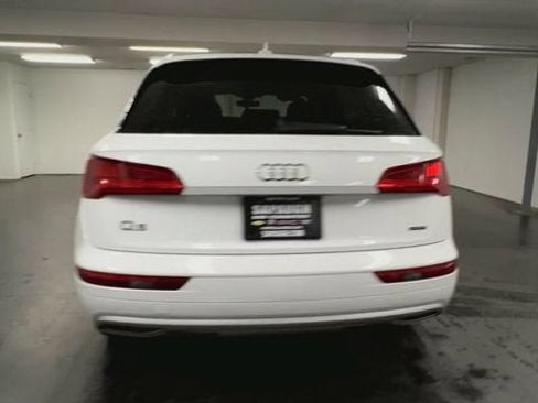 Used 2019 Audi Q5 2.0T Premium w/ Convenience Package AWD/4WD image 7