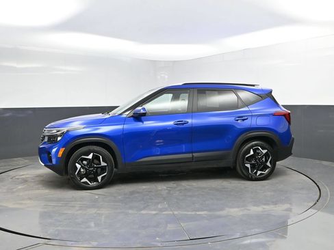 Used 2025 Kia Seltos S FWD image 6