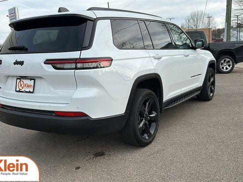 Used 2024 Jeep Grand Cherokee L Altitude image 8