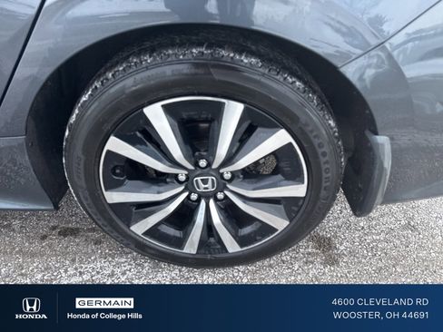 Certified 2024 Honda Civic EX image 9