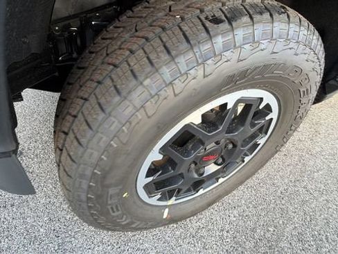 New 2026 Toyota Tacoma TRD Off-Road AWD/4WD image 12