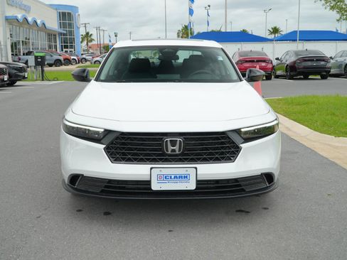 New 2026 Honda Accord SE image 2