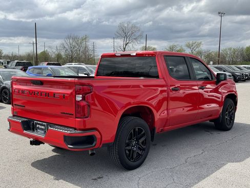 Used 2024 Chevrolet Silverado 1500 Custom image 6