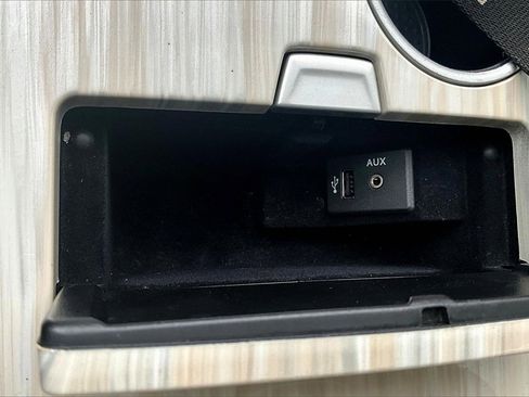 Used 2017 Nissan Murano SL image 16