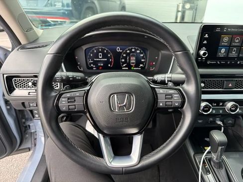 Used 2024 Honda Civic Touring image 5