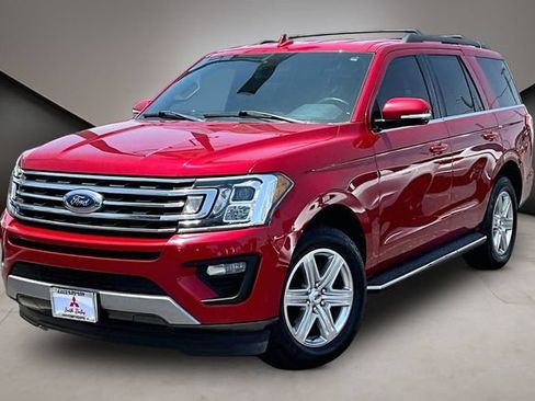 Used 2021 Ford Expedition XLT RWD image 1
