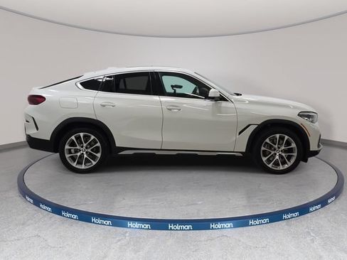 Used 2021 BMW X6 xDrive40i w/ Convenience Package AWD/4WD image 5