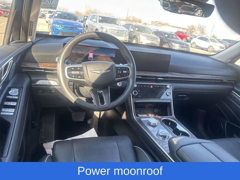 Used 2025 Genesis GV80 2.5T Prestige image 6