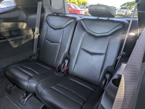 Used 2023 Cadillac XT6 Premium Luxury w/ Technology Package image 27