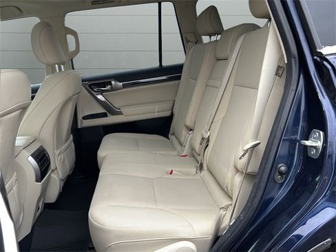 Used 2022 Lexus GX 460 Premium image 14