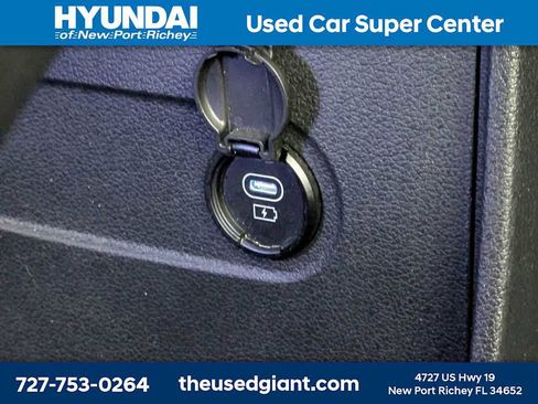 Used 2023 Hyundai Palisade SEL image 34