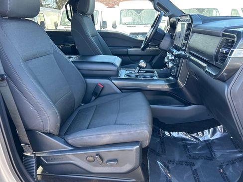 Certified 2022 Ford F150 XLT w/ Equipment Group 302A High image 18