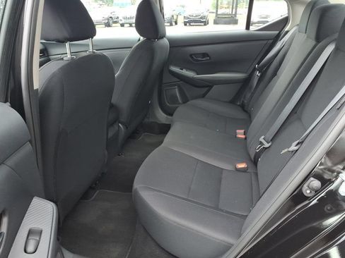 Used 2025 Nissan Sentra S FWD image 16