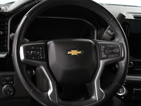 Certified 2022 Chevrolet Silverado 1500 LT w/ Z71 Off-Road Package image 8