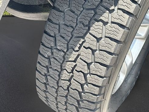 Used 2019 RAM 1500 Laramie AWD/4WD image 33