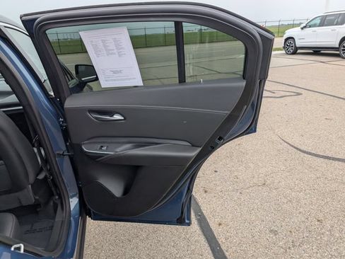 Used 2025 Cadillac XT4 Premium Luxury AWD/4WD image 7