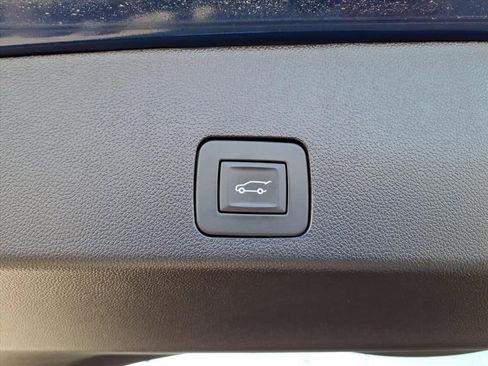 Certified 2023 Buick Encore GX Essence w/ Experience Buick Package image 21