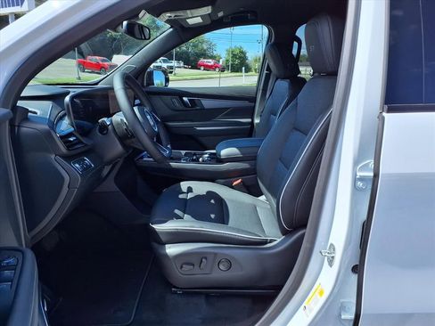 New 2026 Buick Enclave Sport Touring image 4