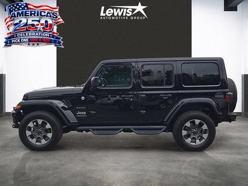 Used 2023 Jeep Wrangler Unlimited Sahara w/ Cold Weather Group AWD/4WD image 2