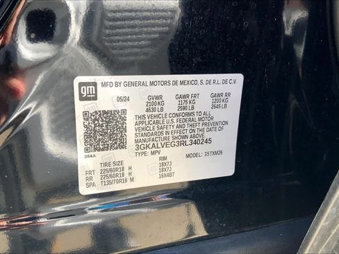 Used 2024 GMC Terrain SLT AWD/4WD image 33