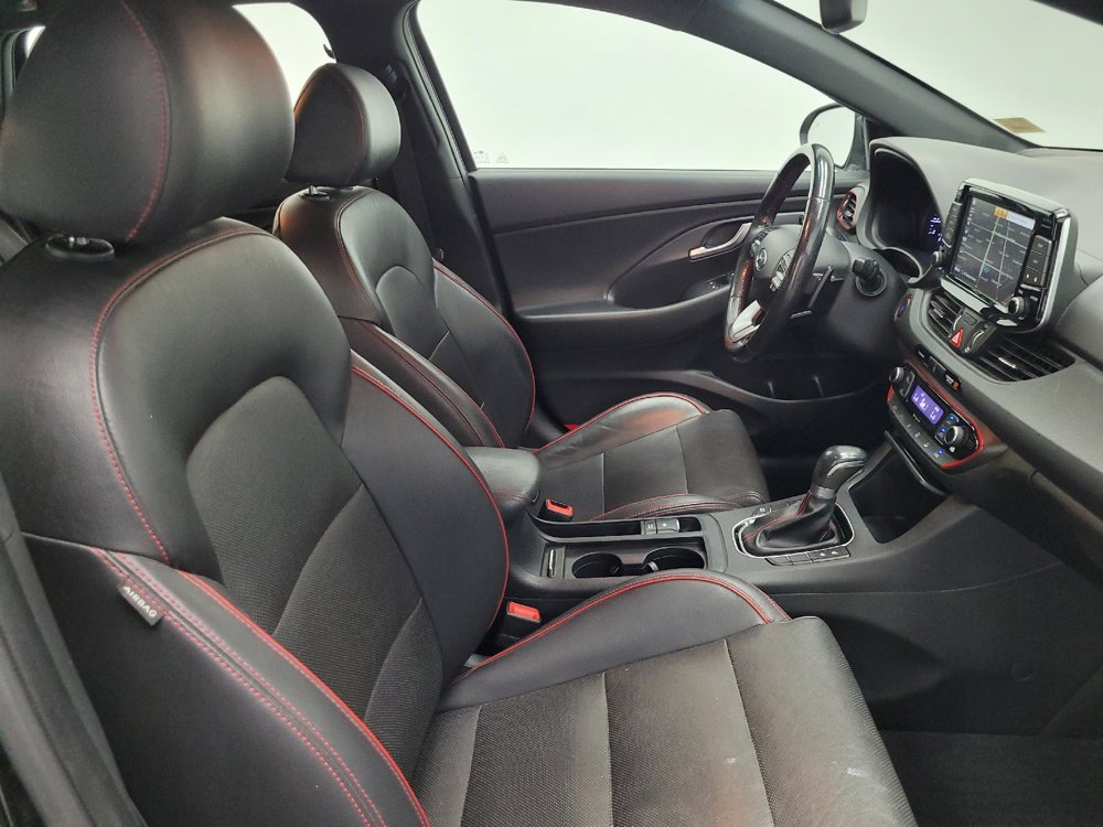 Used 2018 Hyundai Elantra GT Sport w/ Sport Tech Package 04 FWD image 21