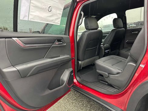 New 2026 GMC Acadia Elevation w/ Black Edition image 17