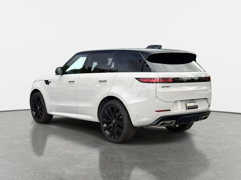 Used 2025 Land Rover Range Rover Sport Dynamic SE AWD/4WD image 5