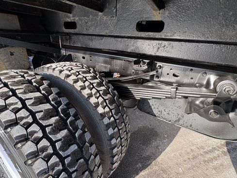 Used 2014 RAM 5500 Tradesman image 41