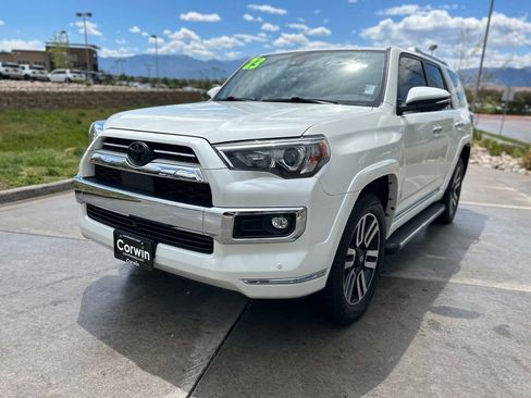 Used 2023 Toyota 4Runner Limited AWD/4WD image 3