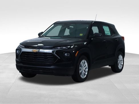 New 2026 Chevrolet TrailBlazer LS image 8