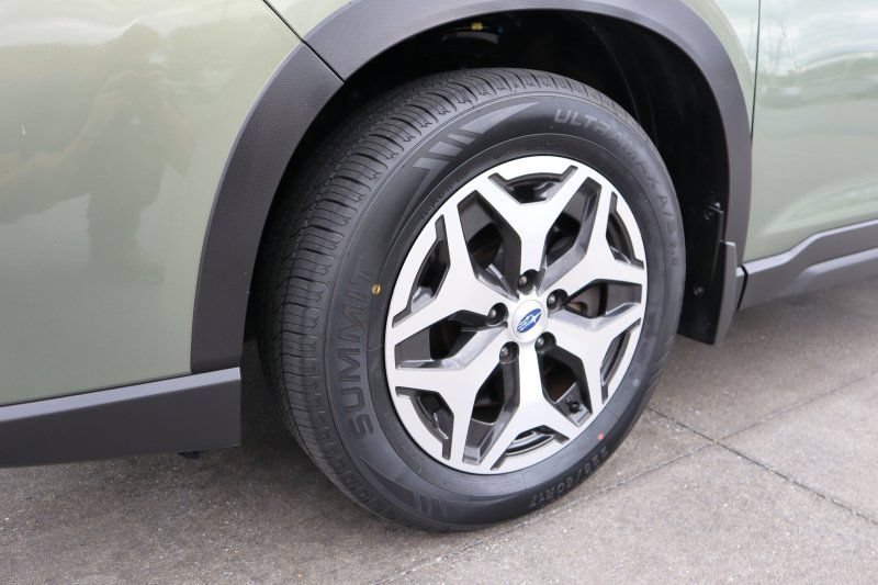 Used 2021 Subaru Forester Premium AWD/4WD image 7