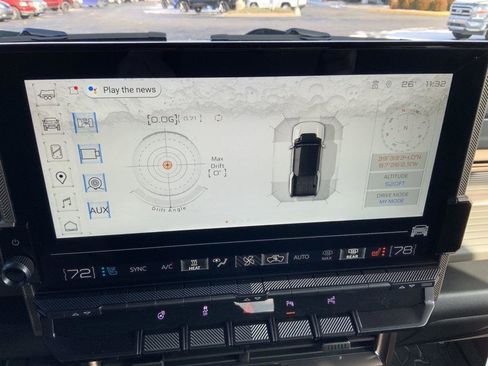 New 2025 GMC Hummer EV 3X image 42