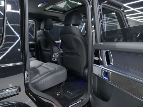 Used 2025 Mercedes-Benz G 63 AMG 4MATIC image 38