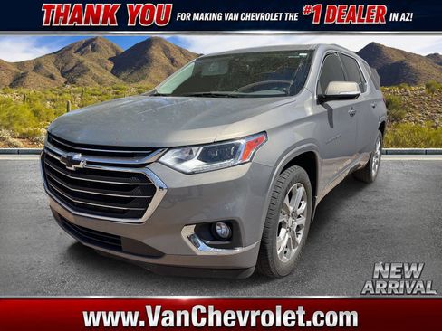Used 2019 Chevrolet Traverse Premier w/ Driver Confidence II Package FWD image 1
