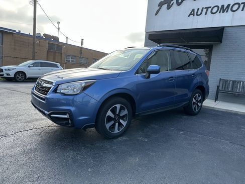 Used 2018 Subaru Forester 2.5i Limited AWD/4WD image 1