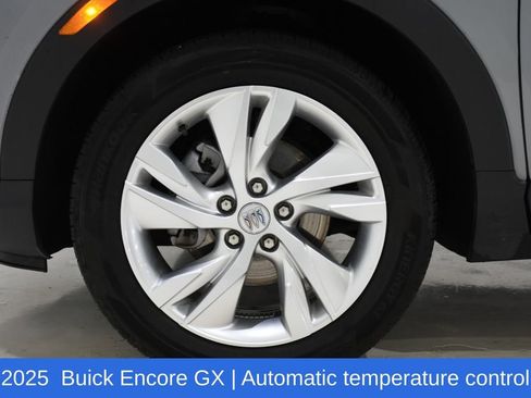 Used 2025 Buick Encore GX Preferred FWD image 6