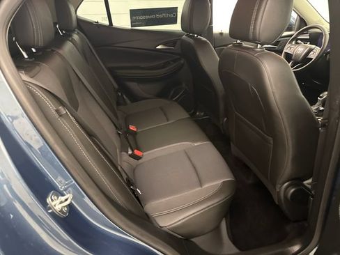 Used 2024 Buick Encore GX Preferred FWD image 27
