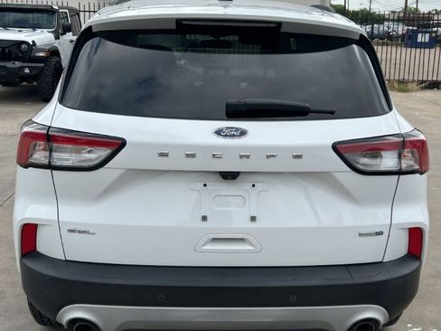 Used 2020 Ford Escape SEL image 8