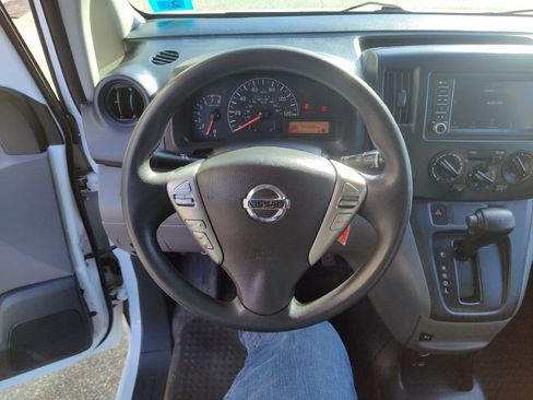 Used 2020 Nissan NV200 SV w/ Back Door Glass Package image 30