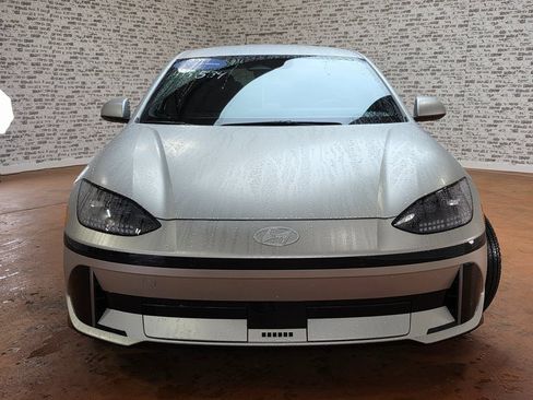 Certified 2025 Hyundai Ioniq 6 SEL image 3
