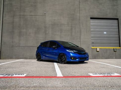 Used 2018 Honda Fit EX image 45