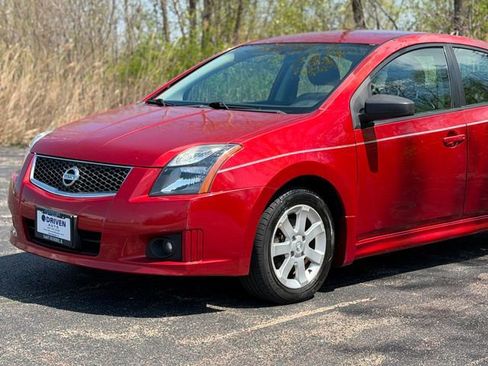 Used 2010 Nissan Sentra 2.0 SR FWD image 3